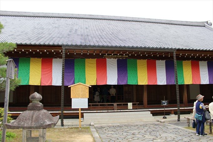 30講堂正面1