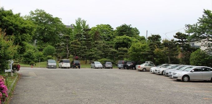 1駐車場
