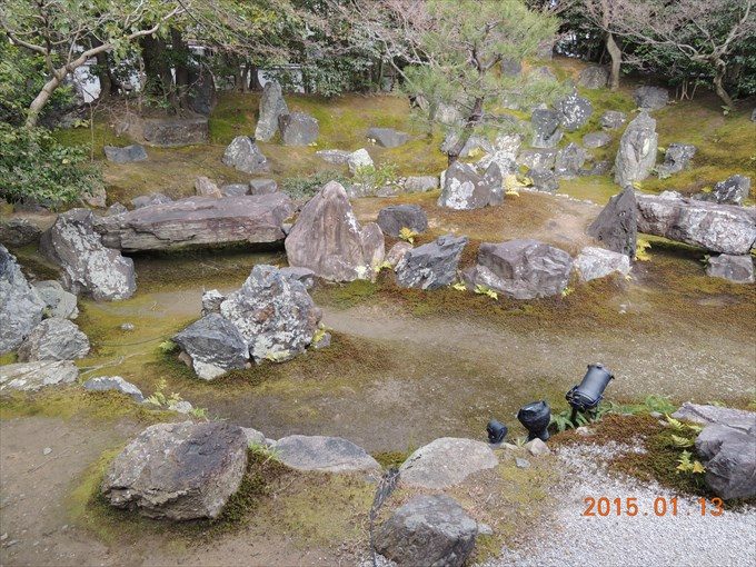 39圓徳院の北庭3