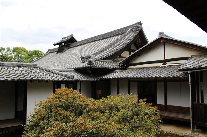 41庫裡の屋根