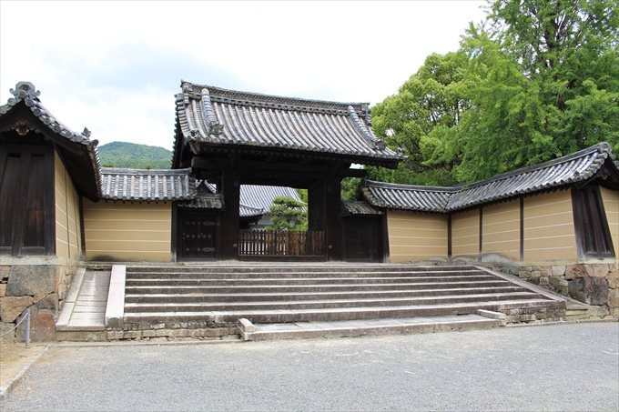 45表から見た薬医門
