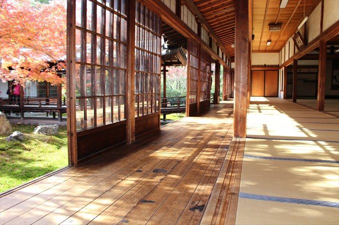 56大書院の縁側