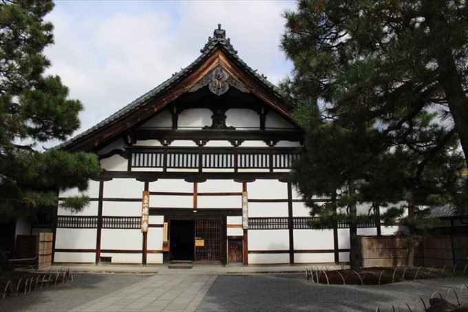 7本坊正面