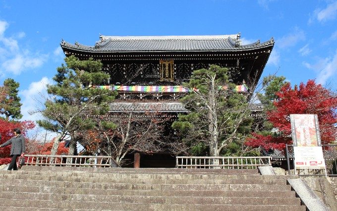 4金戒光明寺の三門(表側)