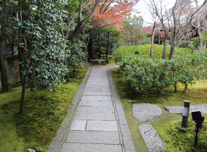 13唐門をくぐった