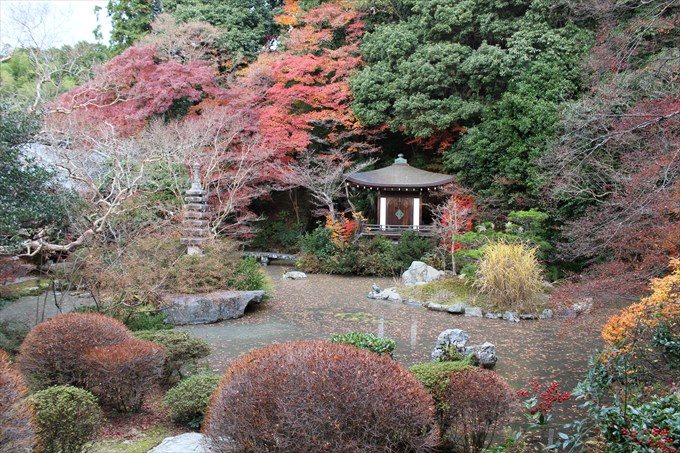 37晩翠園と紅葉