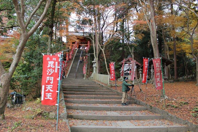 11仁王門参道