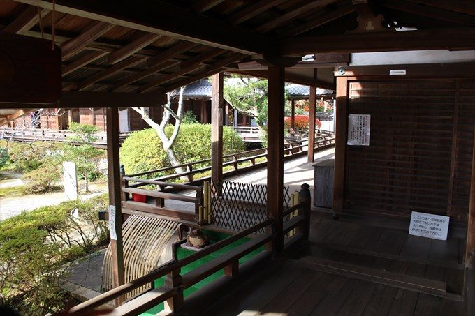 28霊殿へ