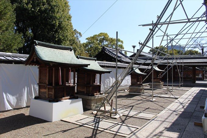65本殿東側の末社