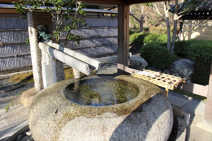 6水屋の手水