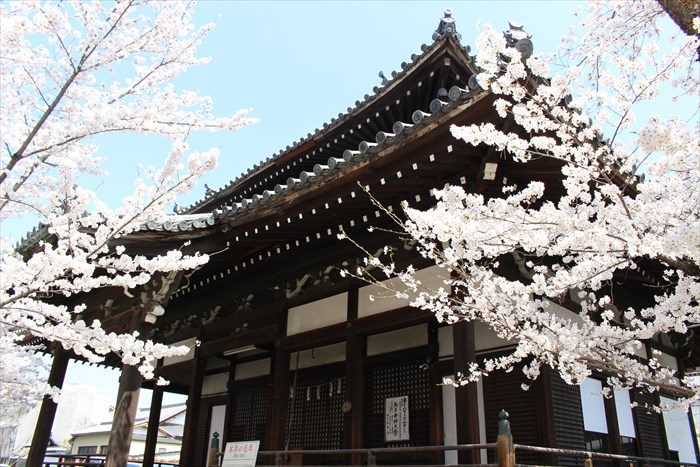 11立本寺の刹堂（せつどう）