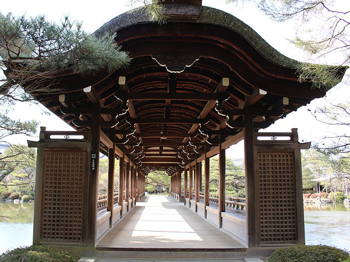53.泰平閣（橋殿）