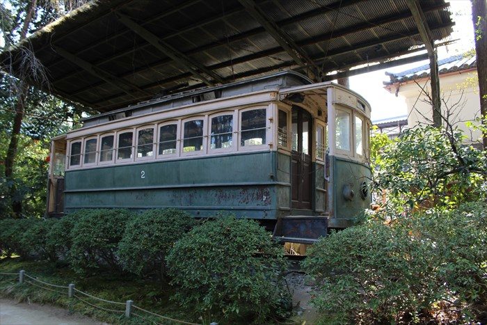 37.日本最古の電車2