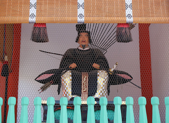 13.随神阿形